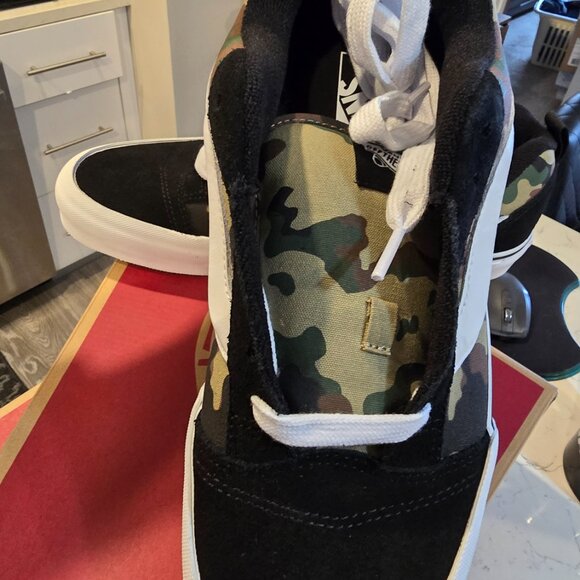 Vans Knu Skool Mens Casual Shoes Camo Green Black VN000D22YJ7 Size 10 NEW - Picture 2 of 10